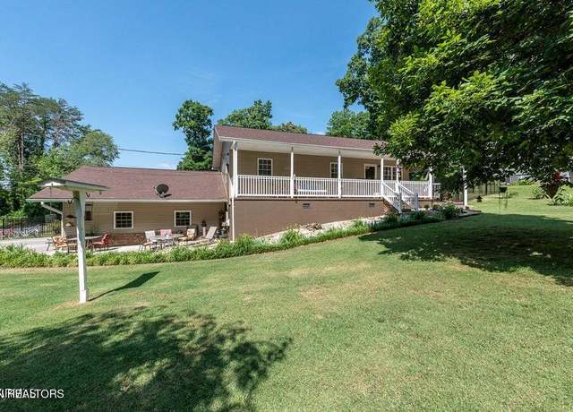 Property at 1015 Wilderness Rd, Friendsville, TN 37737, 3 beds, 2.5 baths
