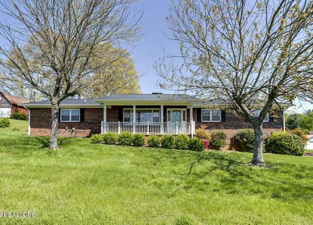 Property at 232 Oakland Rd, Sweetwater, TN 37874, 3 beds, 3 baths