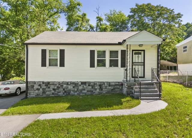 Property at 526 S Castle St, Knoxville, TN 37914, 3 beds, 2 baths