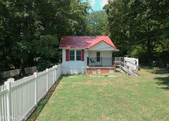 Property at 10719 Lake Ridge Dr, Knoxville, TN 37934, 2 beds, 1 bath