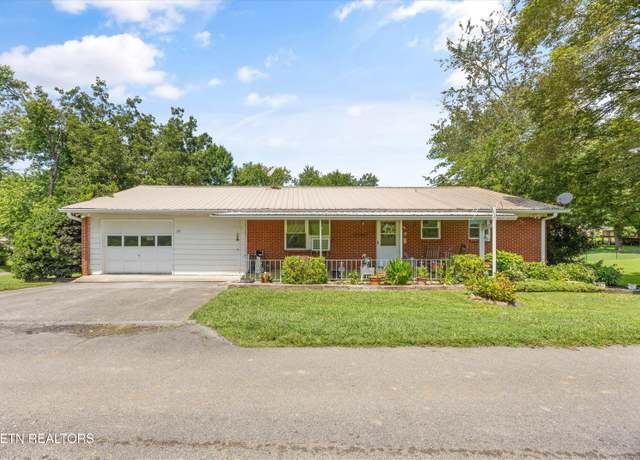Property at 110 Kayla Dr, Maryville, TN 37803, 4 beds, 2 baths