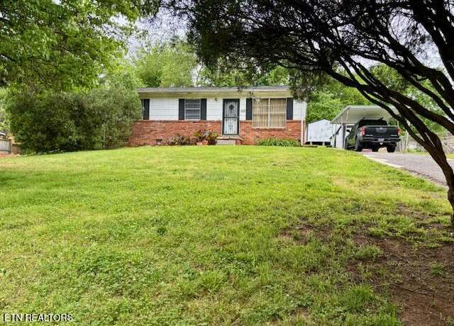 Property at 1050 Outer Dr, Lenoir City, TN 37771, 3 beds, 1 bath