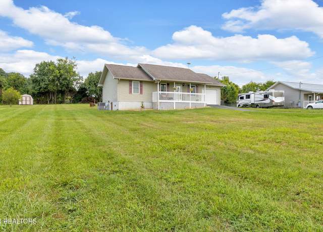 Property at 661 Ross Dr, Dandridge, TN 37725, 3 beds, 1.5 baths