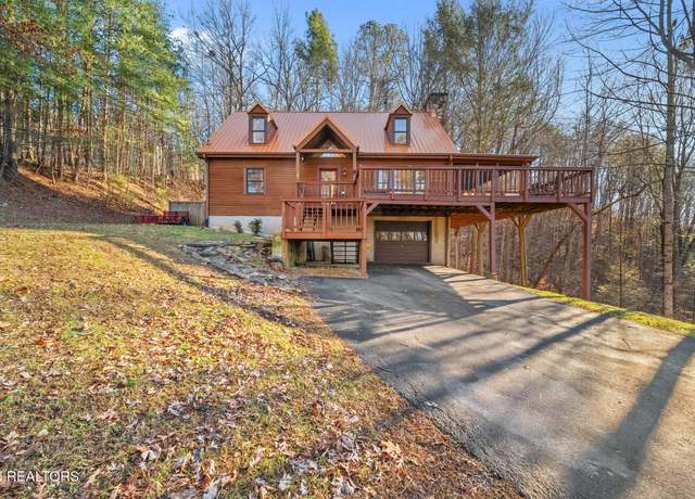 Property at 2206 Castle Rise Way, Sevierville, TN 37862, 2 beds, 2 baths
