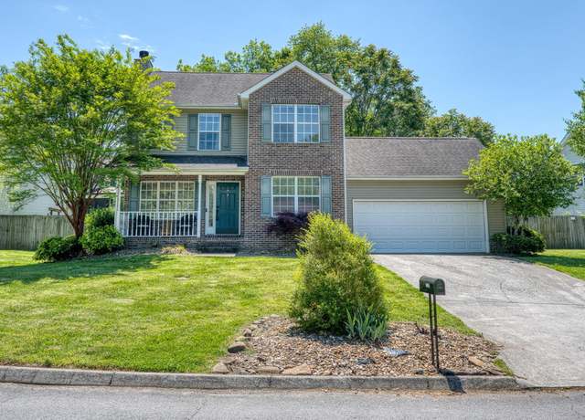 Property at 1227 Emerald Forest Ln, Powell, TN 37849, 3 beds, 2.5 baths