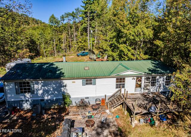Property at 295 Payne Rd, Tellico Plains, TN 37385, 3 beds, 2 baths