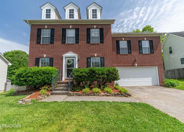 Property at 4404 Aylesbury Dr, Knoxville, TN 37918, 3 beds, 2.5 baths