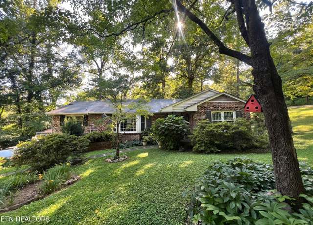 Property at 5212 Rellim Rd, Knoxville, TN 37914, 3 beds, 2 baths