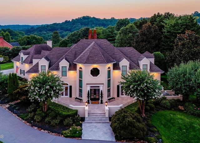 Property at 2017 Partridge Run Ln, Knoxville, TN 37919, 6 beds, 5.5 baths