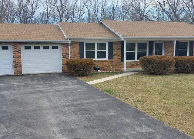 Property at 108 Twilight Dr, Crossville, TN 38572, 3 beds, 1.5 baths