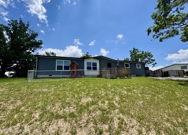 Property at 593 Summerville Rd, Kingsport, TN 37663, 3 beds, 2 baths