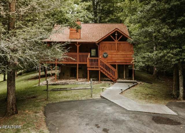 Property at 3653 Country Pines Way, Sevierville, TN 37876, 2 beds, 2 baths