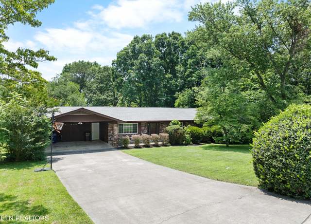 Property at 101 Concord Rd, Oak Ridge, TN 37830, 5 beds, 3 baths