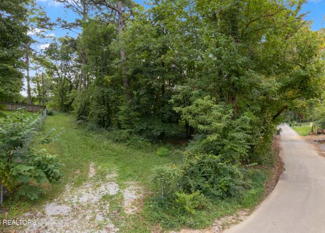 Property at 102 Brandau Dr, Knoxville, TN 37920