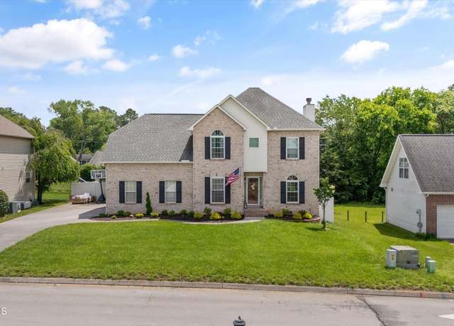 Property at 9424 Hoyle Beals Dr, Knoxville, TN 37931, 4 beds, 2.5 baths