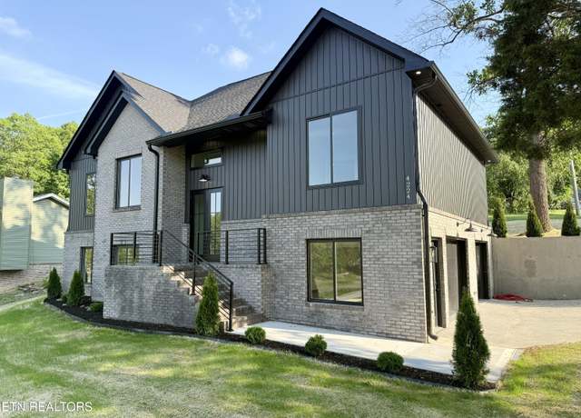 Property at 4224 Eiffel Ln, Knoxville, TN 37938, 4 beds, 3 baths