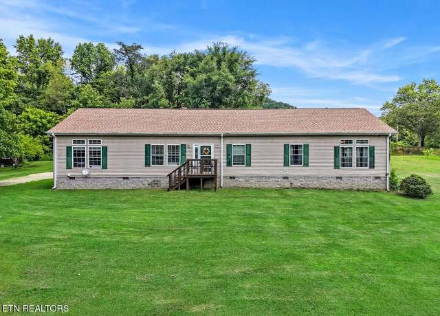 Property at 1914 Old Chilhowee Rd, Seymour, TN 37865, 4 beds, 2 baths