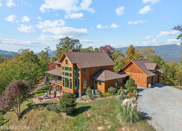 Property at 1642 Little Cove Rd, Sevierville, TN 37862, 3 beds, 4.5 baths