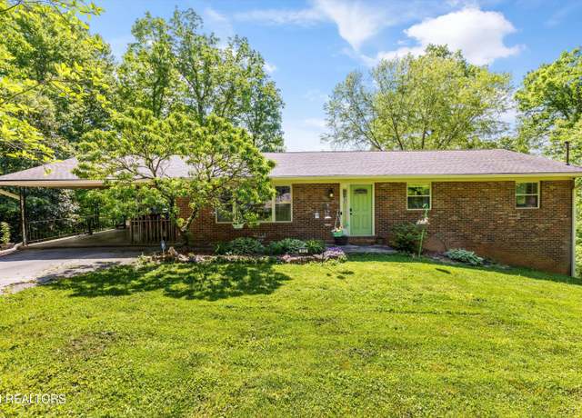 Property at 912 Lester Rd, Knoxville, TN 37920, 3 beds, 2 baths