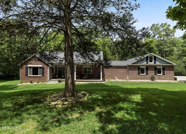 Property at 8405 Washington Pike, Corryton, TN 37721, 3 beds, 2.5 baths