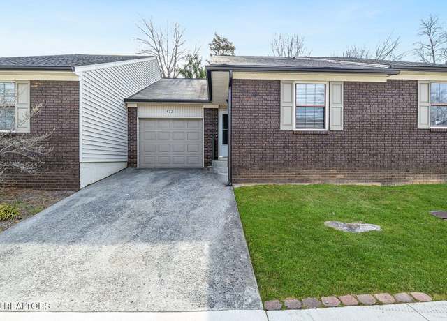 Property at 422 Amanda Cir, Knoxville, TN 37922, 2 beds, 2 baths