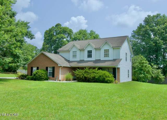 Property at 1234 N Wingate Way, Maryville, TN 37803, 4 beds, 2.5 baths