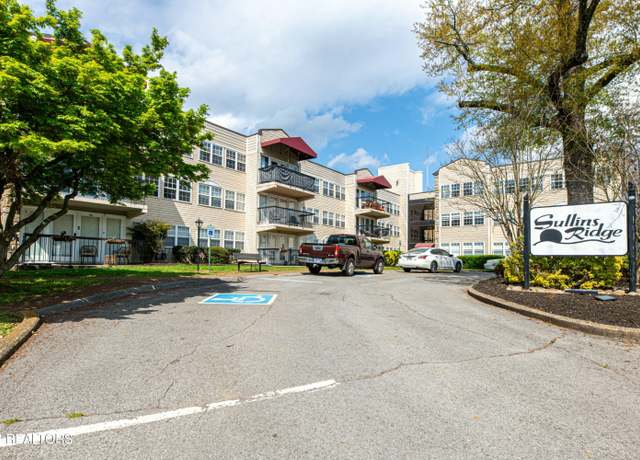 Property at 2749 Sullins St, Knoxville, TN 37919, 1 bed, 1 bath