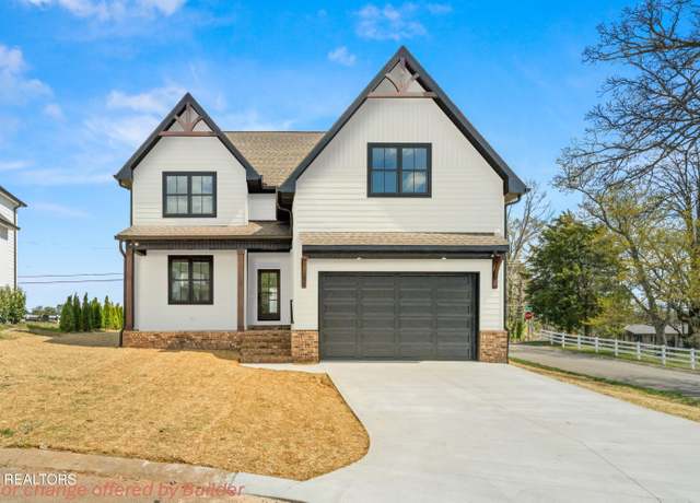 Property at 102 Vintage Ct, Maryville, TN 37801, 4 beds, 2.5 baths