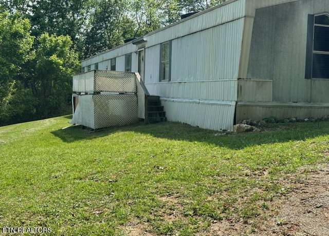 Property at 186 Pine Hollow Rd, Jacksboro, TN 37757, 3 beds, 2 baths