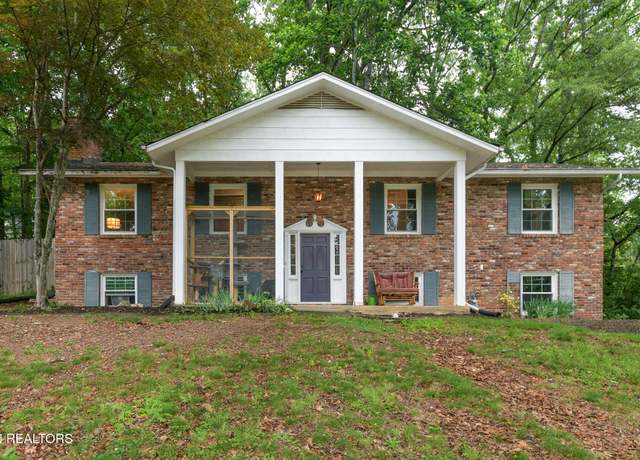 Property at 113 Netherlands Rd, Oak Ridge, TN 37830, 4 beds, 2.5 baths
