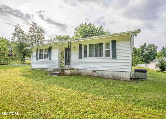 Property at 470 Old Hen Valley Rd, Oliver Springs, TN 37840, 3 beds, 1 bath