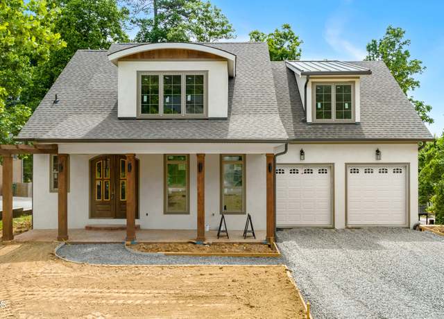 Property at 5222 Mccampbell Hill Ln, Knoxville, TN 37918, 4 beds, 3.5 baths