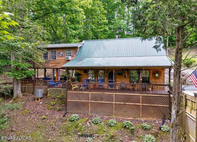 Property at 2793 Highway 31, Sneedville, TN 37869, 2 beds, 3 baths