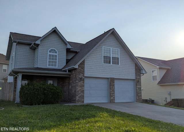 Property at 1101 Paul Lankford Dr, Maryville, TN 37801, 3 beds, 2.5 baths