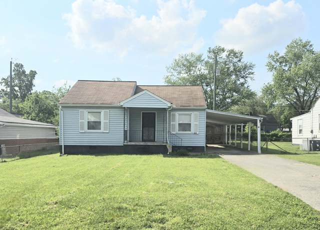 Property at 721 E Quincy Ave, Knoxville, TN 37917, 2 beds, 1 bath