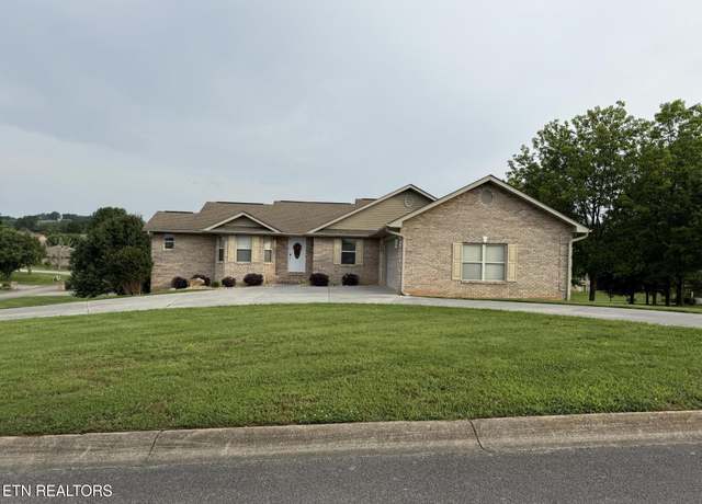Property at 734 Southview Cir, Kodak, TN 37764, 3 beds, 3 baths