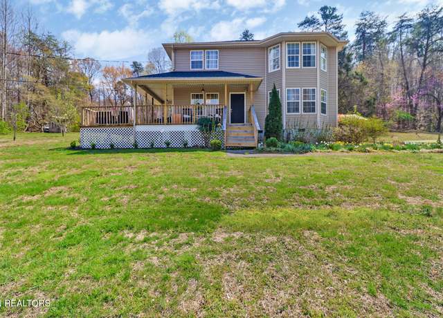 Property at 3227 W Wolf Valley Rd, Clinton, TN 37716, 3 beds, 2.5 baths