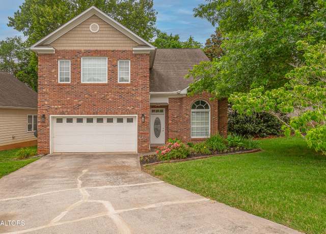 Property at 933 Gothic Manor Way, Knoxville, TN 37923, 3 beds, 2.5 baths