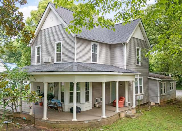 Property at 1117 Chickamauga Ave, Knoxville, TN 37917, 6 beds