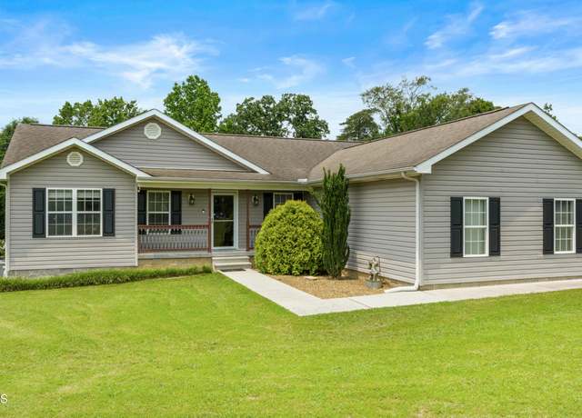Property at 1002 Tellico Ave, Athens, TN 37303, 3 beds, 2 baths