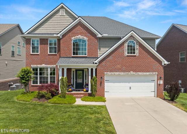 Property at 9915 Winding Hill Ln, Knoxville, TN 37931, 4 beds, 3.5 baths