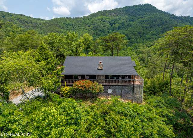 Property at 3050 Patty View Way, Sevierville, TN 37862, 2 beds, 3 baths