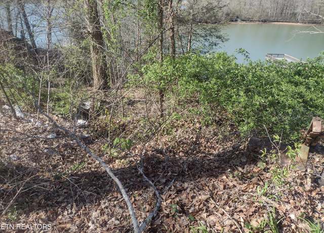 Property at 0 Sportsmans Club Rd, Harriman, TN 37748