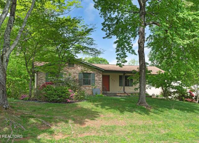 Property at 133 Hendrix Dr, Oak Ridge, TN 37830, 3 beds, 3 baths