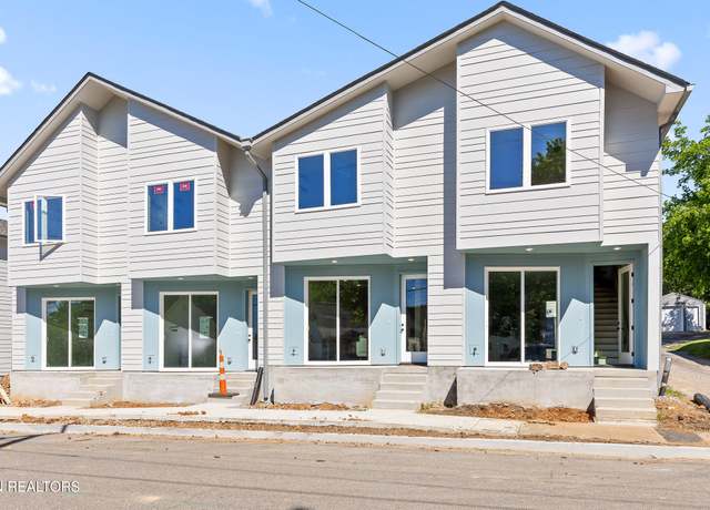 Property at 105 E Oldham Ave #103, Knoxville, TN 37917, 2 beds, 2.5 baths