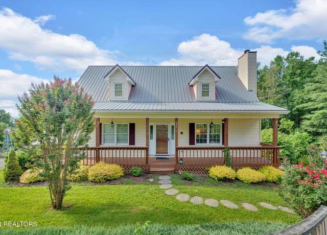 Property at 4820 Edens View Rd, Kingsport, TN 37664, 3 beds, 3.5 baths