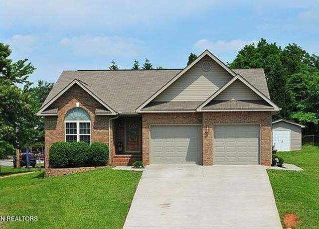 Property at 115 Seneca Cir, Maryville, TN 37804, 3 beds, 2 baths