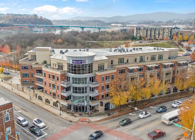 Property at 4 Cherokee Blvd #409, Chattanooga, TN 37405, 2 beds, 2 baths