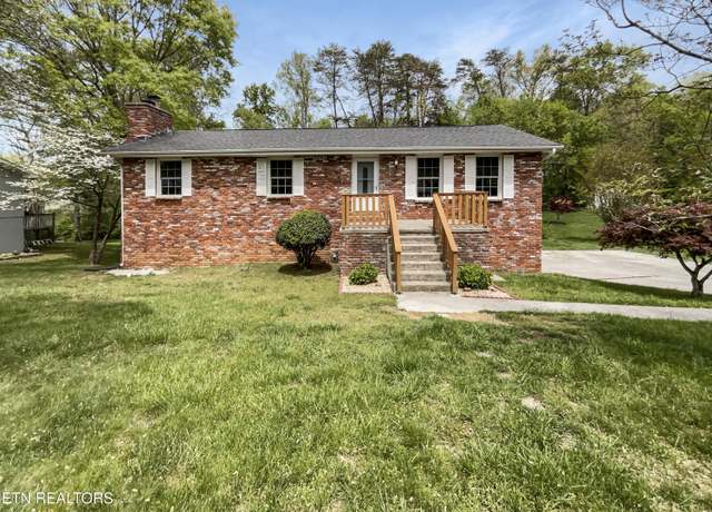 Property at 170 Cumberland View Dr, Oak Ridge, TN 37830, 3 beds, 2.5 baths
