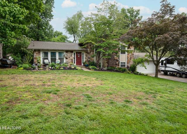 Property at 1222 Venido Dr, Knoxville, TN 37932, 4 beds, 3 baths